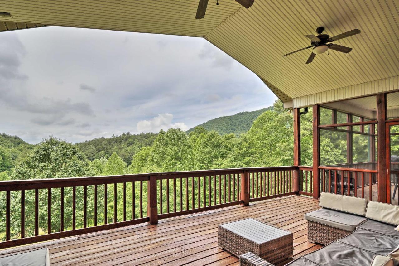 Expansive Home On 16 Acres With Smoky Mountain Views เมอร์ฟี ภายนอก รูปภาพ