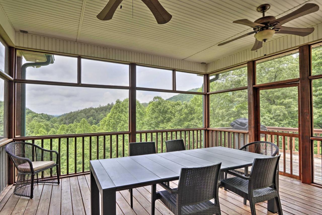 Expansive Home On 16 Acres With Smoky Mountain Views เมอร์ฟี ภายนอก รูปภาพ