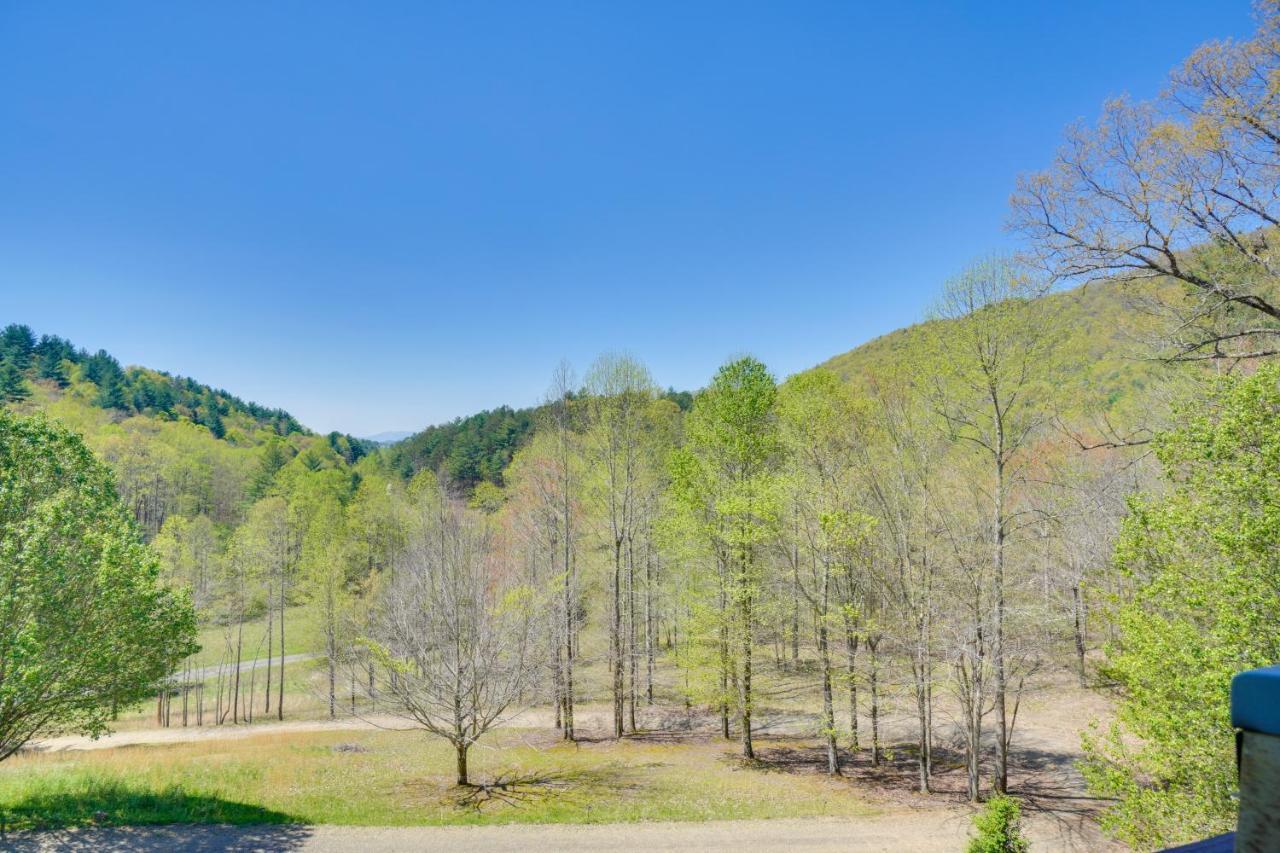 Expansive Home On 16 Acres With Smoky Mountain Views เมอร์ฟี ภายนอก รูปภาพ